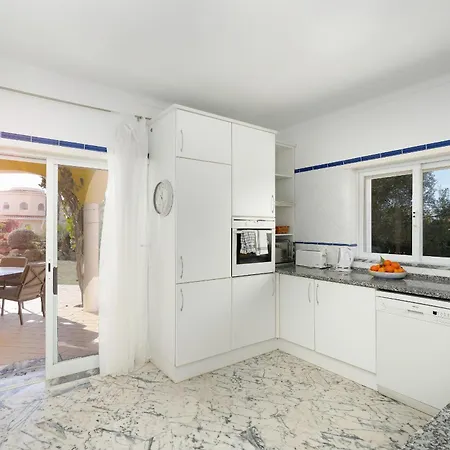 Villa Vivenda Vale Carvoeiro (Lagoa)