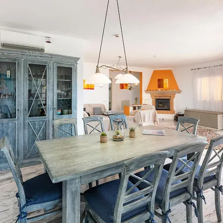 Vivenda Vale ヴィラ *