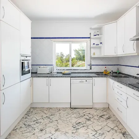 ヴィラ Vivenda Vale *